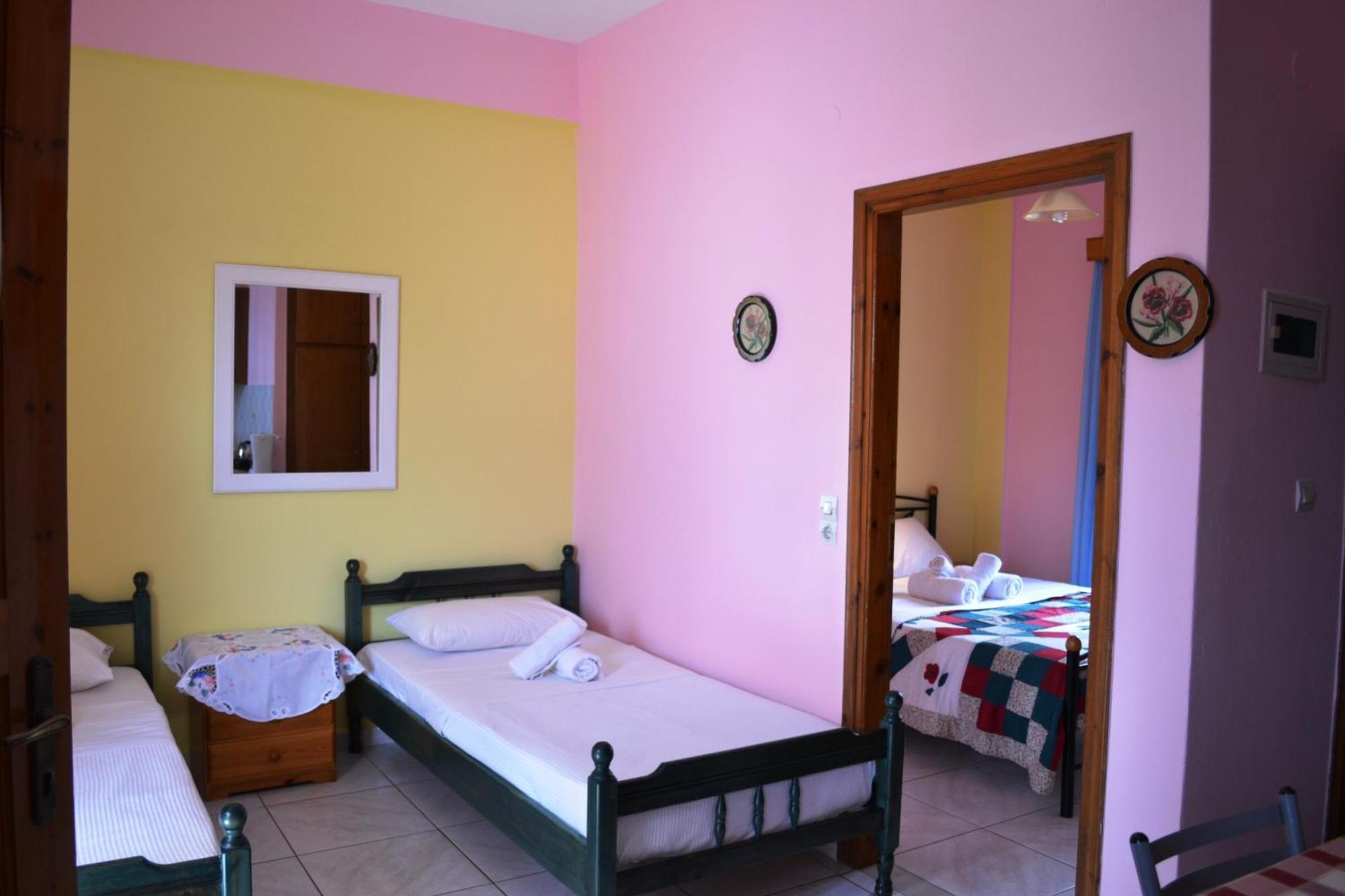 Elena Apartments Stoypa Stoúpa Rom bilde