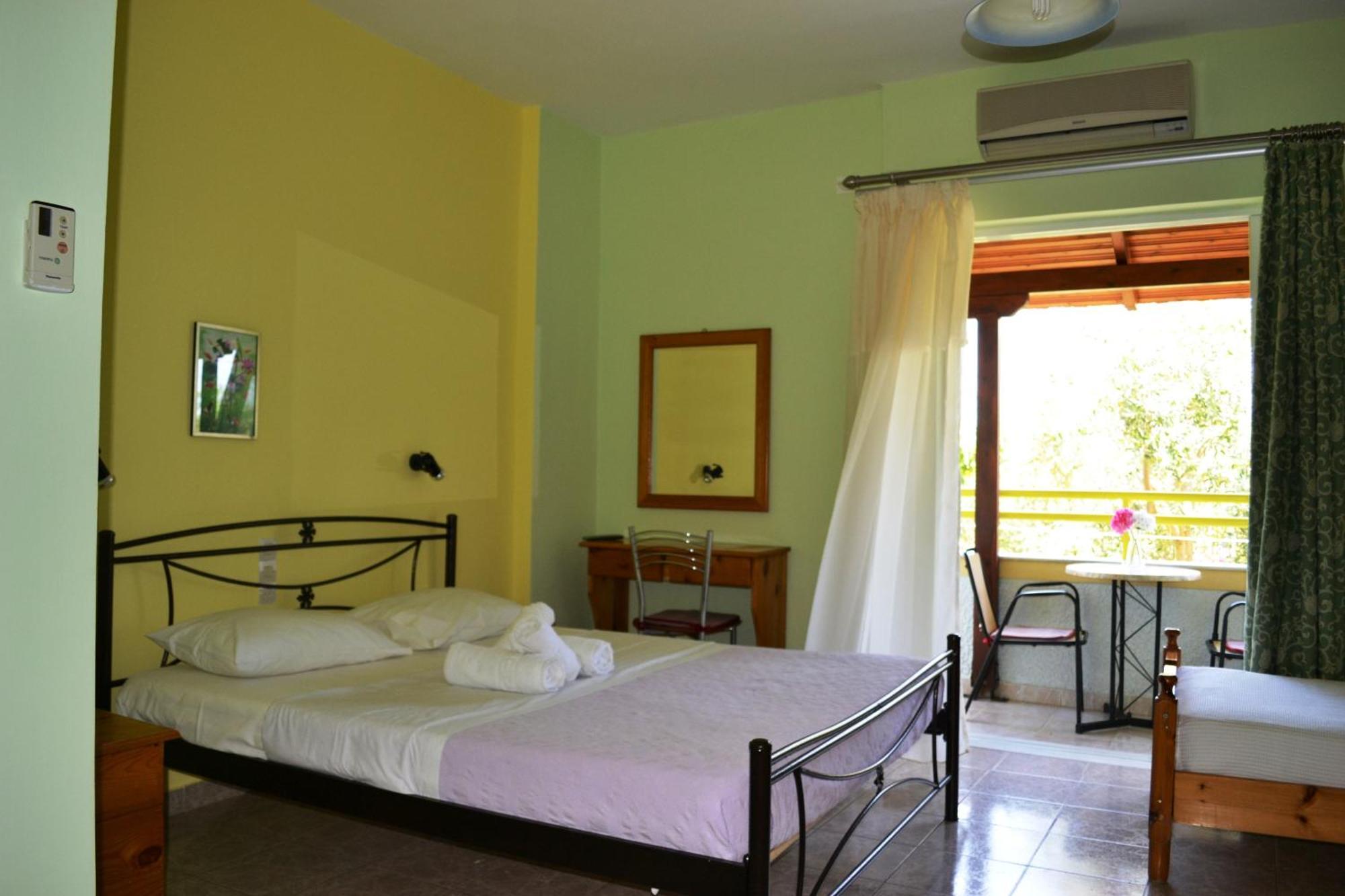 Elena Apartments Stoypa Stoúpa Rom bilde
